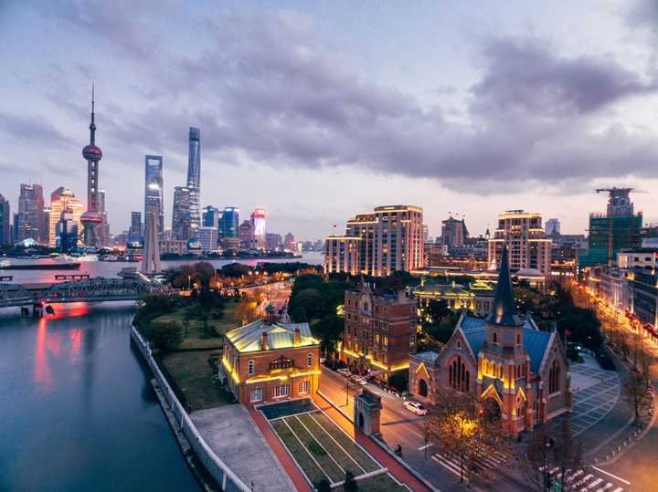 繁华都市中的上海独特韵味