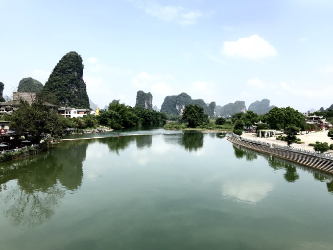 广西自然美景探索之旅，追寻内心的平和与宁静