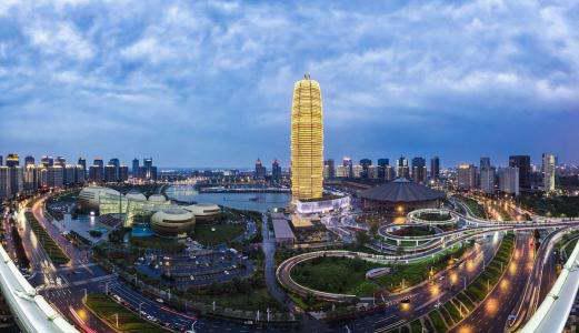 河南，致敬领导与同胞的团结力量