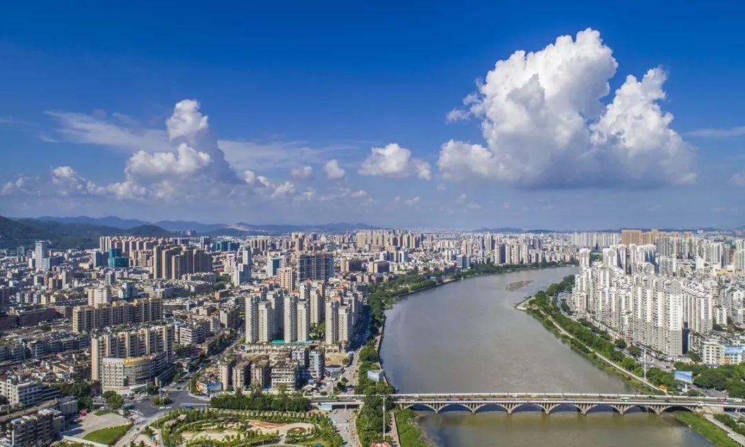 轻松驾驭广东风华——[具体技能名称]攻略指南